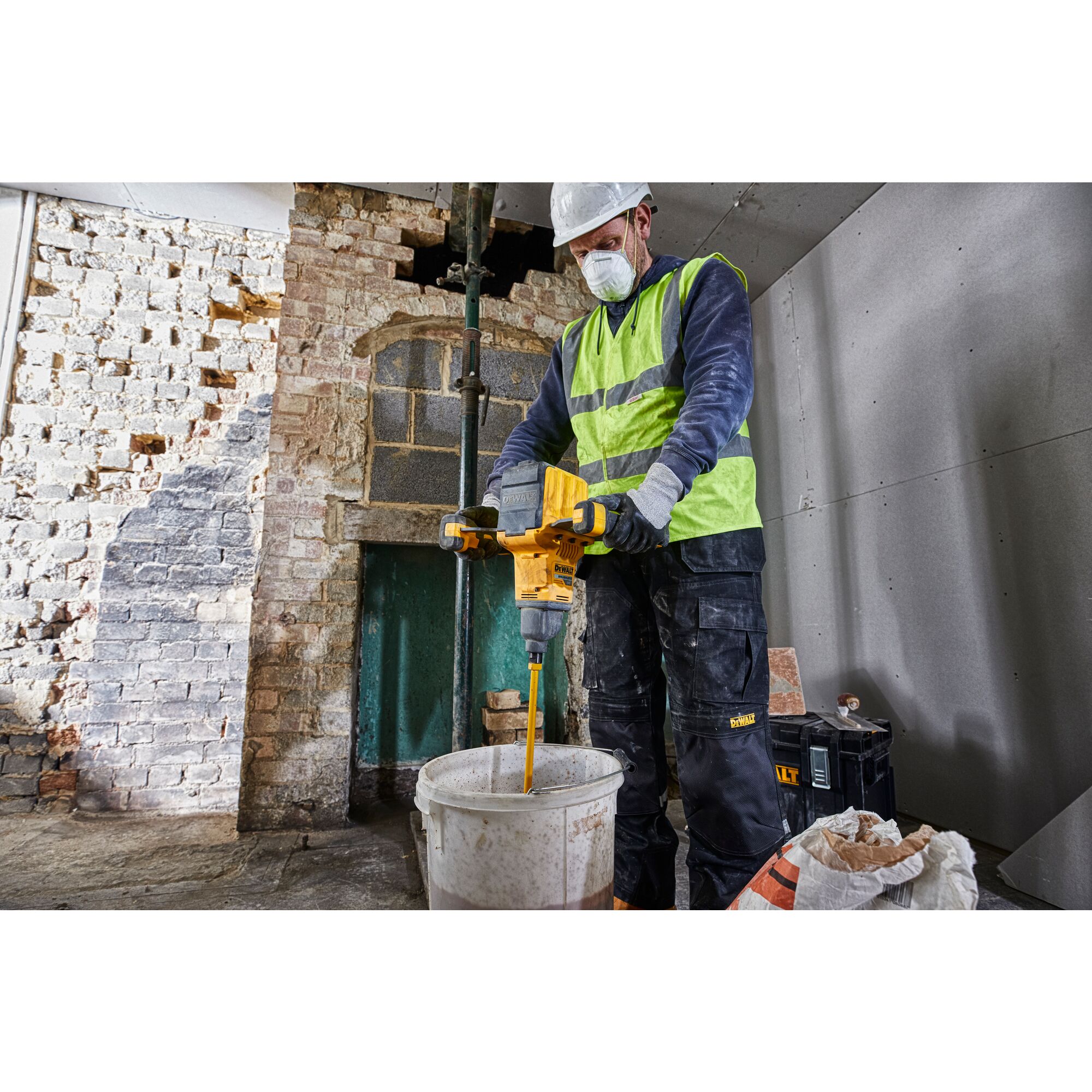 Dewalt 54v top mixing drill