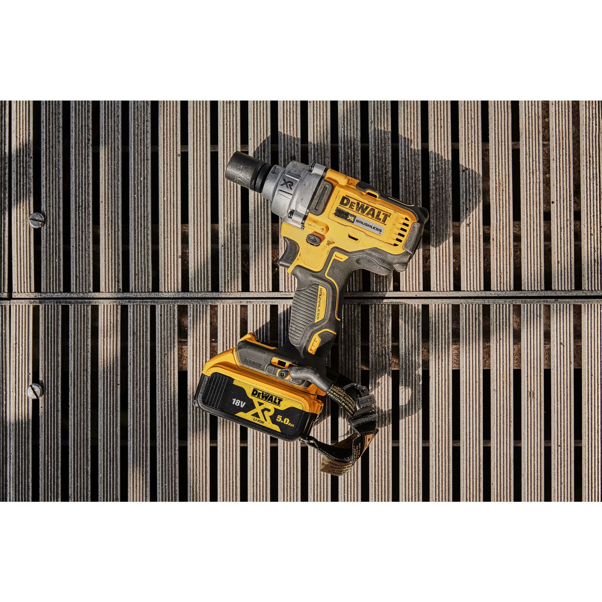 18V XR Brushless Compact High Torque 1 2
