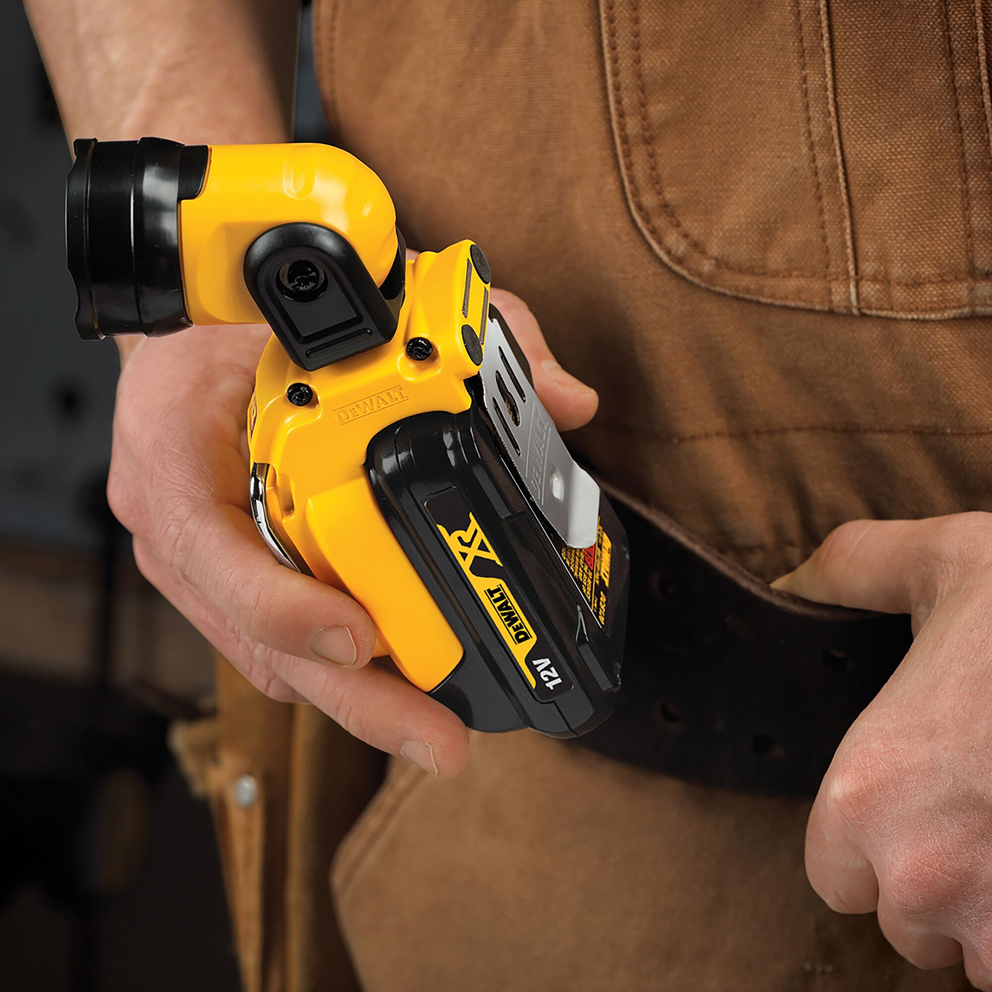 Dewalt 12 top volt flashlight