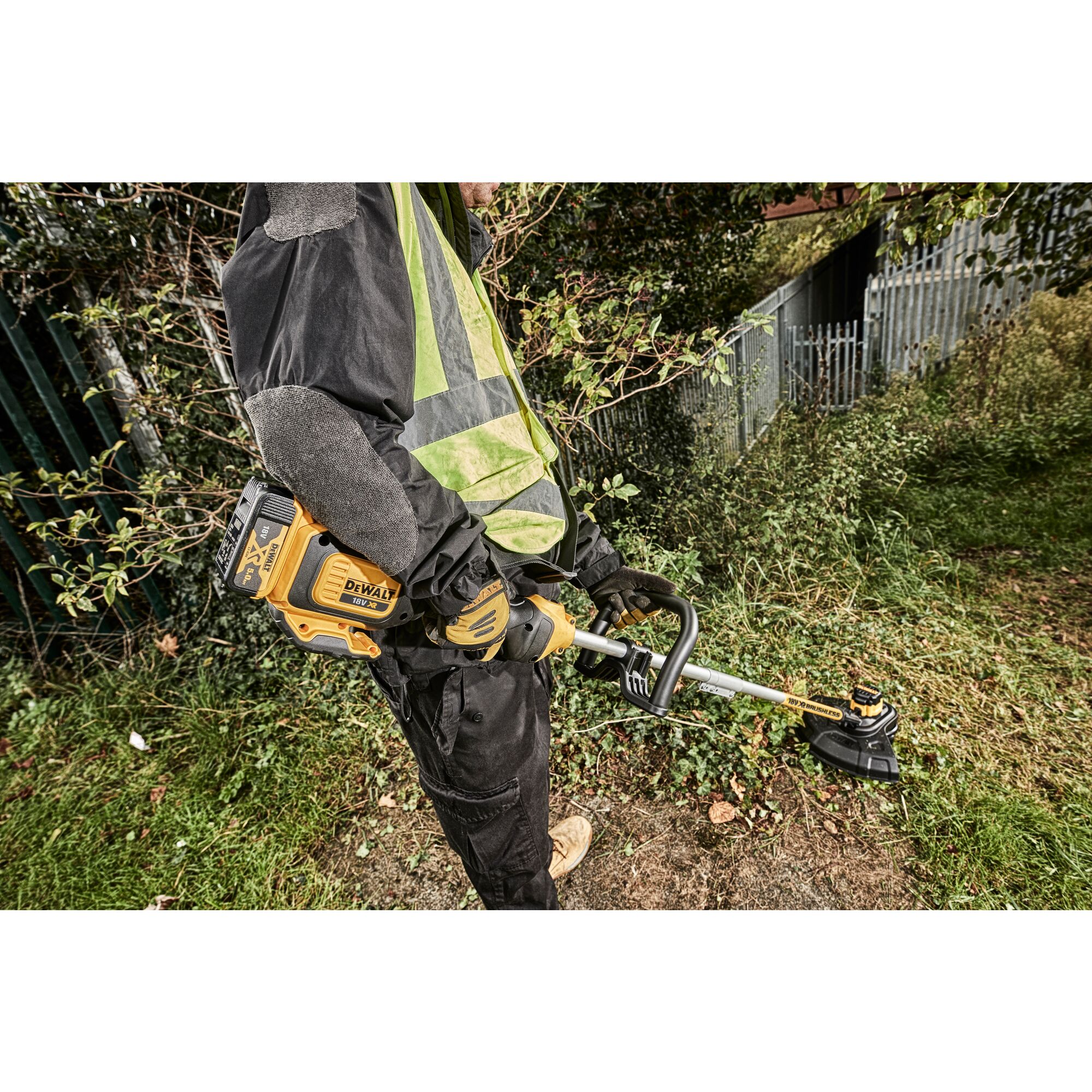 Dewalt 18v weed eater clearance