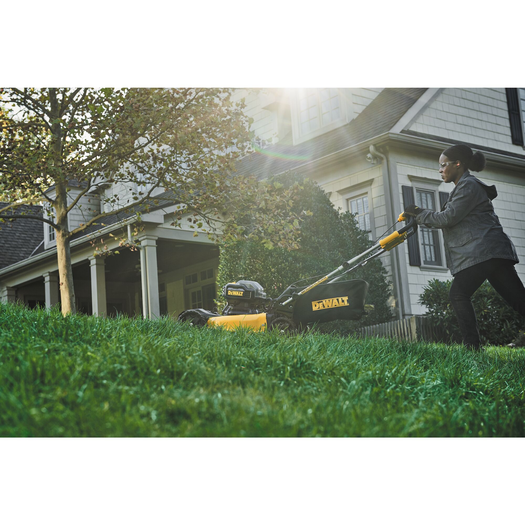 Dewalt lawn sales mower 18v