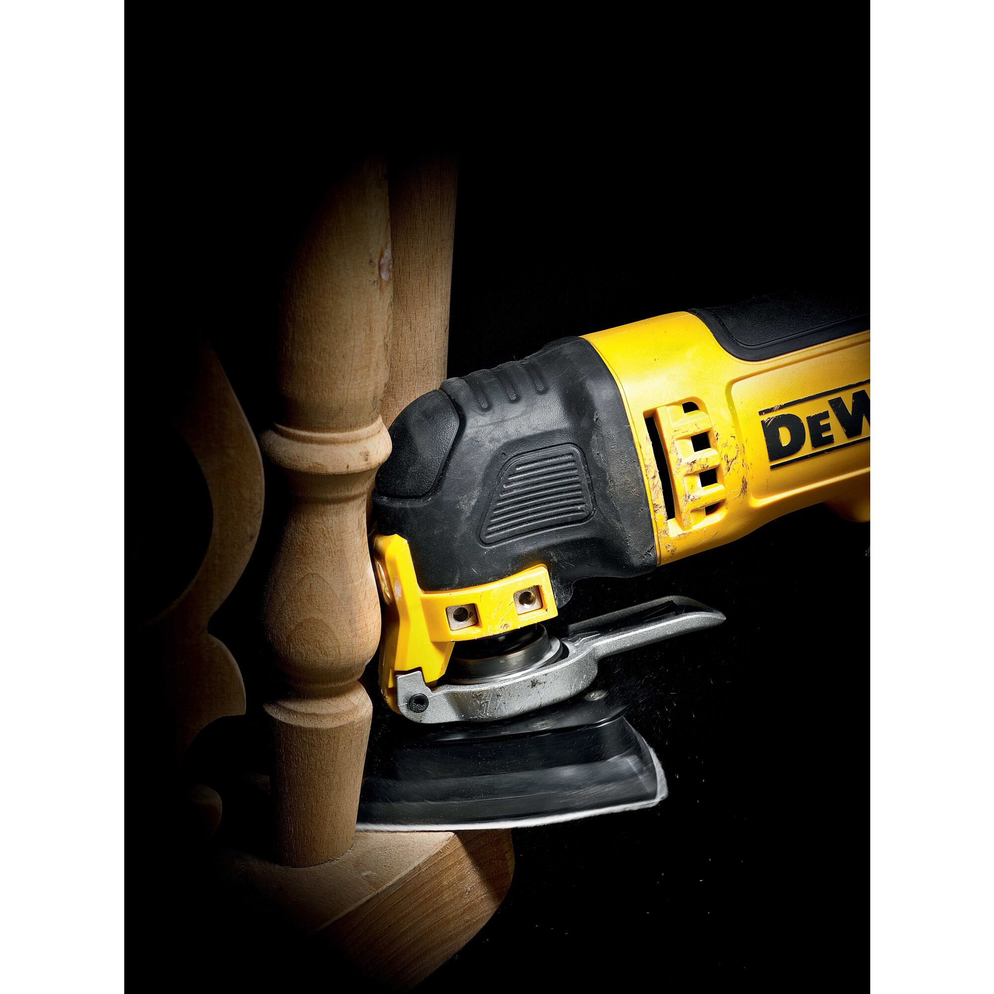 Dewalt multi tool sanding plate deals
