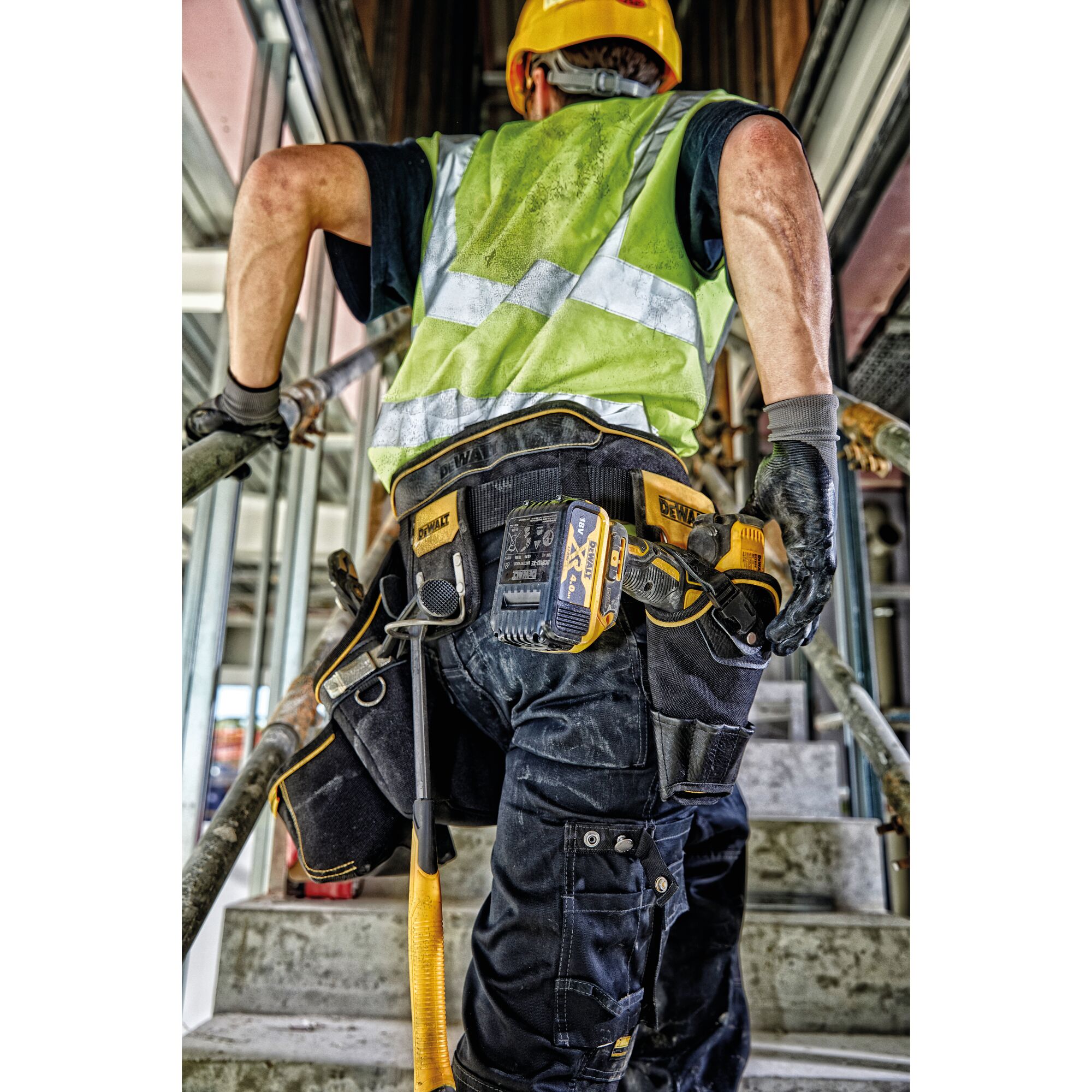 Dewalt apron shop