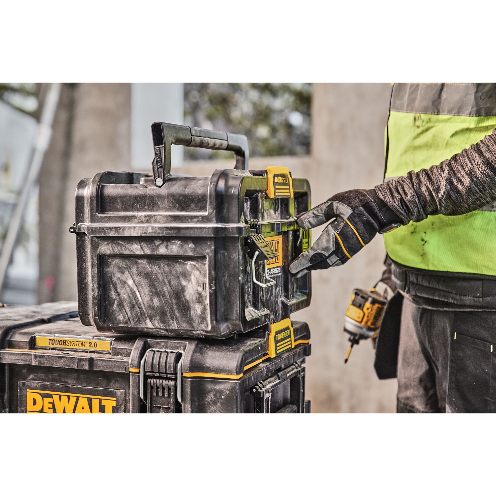 Dewalt on sale charger box